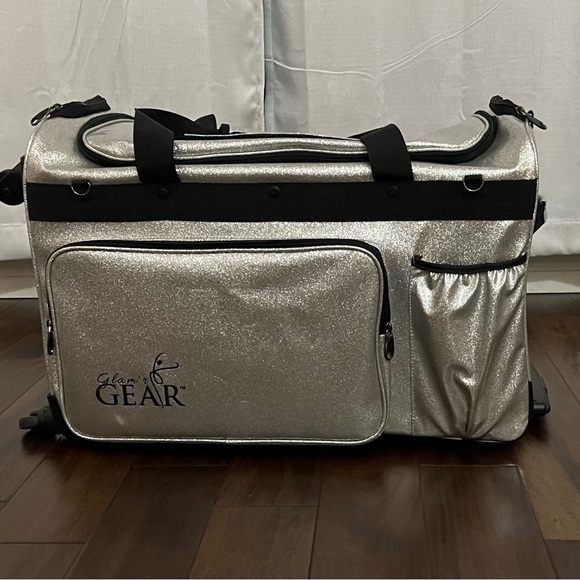 Glam'r Gear Mobile Changing Station™ Dance Duffel Bag with Built-In uHide® Rack. - Picture 10 of 11